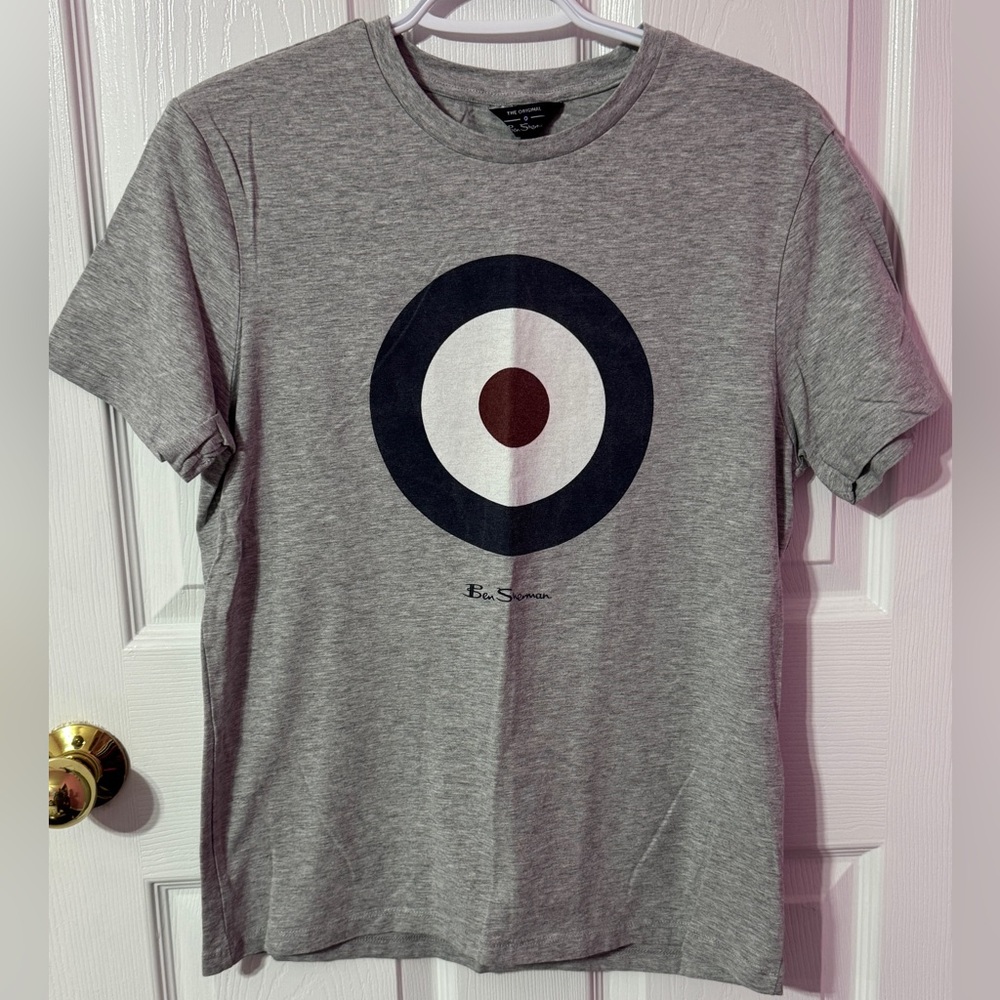 Ben Sherman Gray Bullseye Graphic Tee